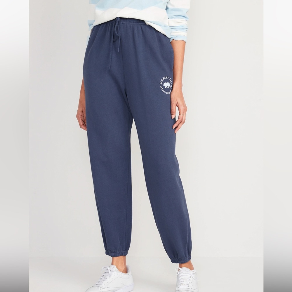 Old Navy Extra High-Waisted Vintage Sweatpants